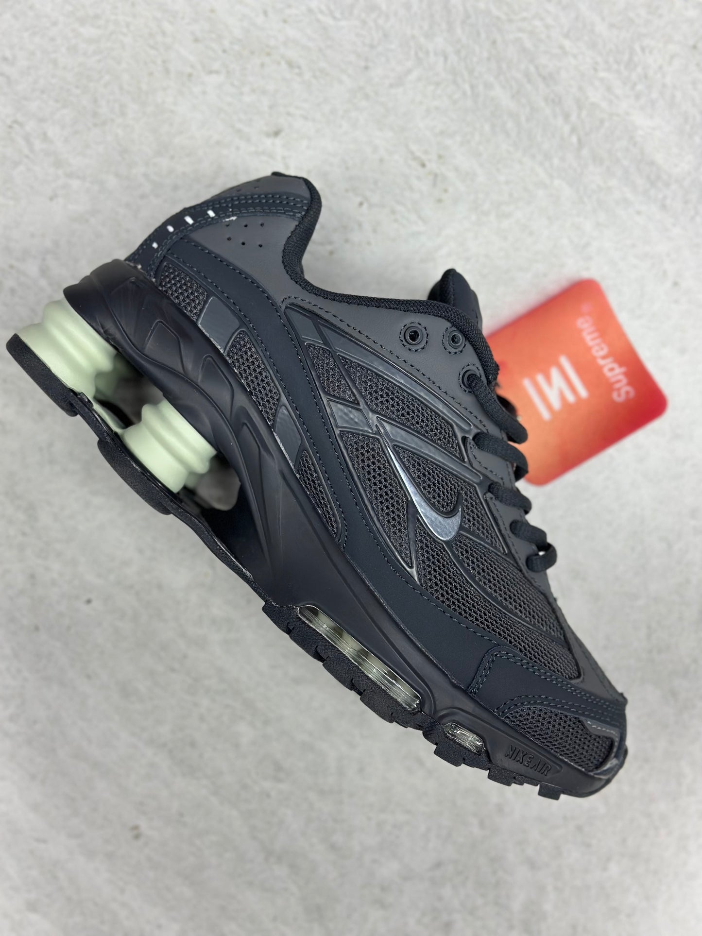 Nike 4 resortes supreme Caballero