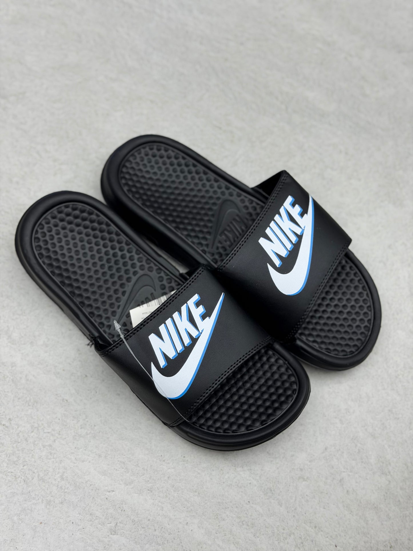 Chola Nike caballero