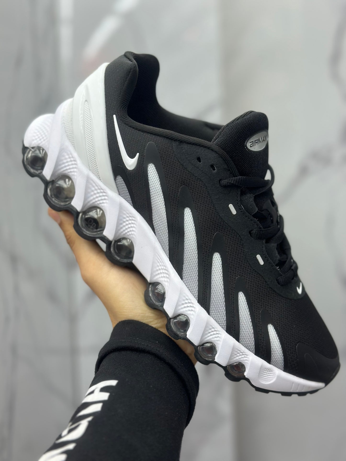Nike DN 8 caballero