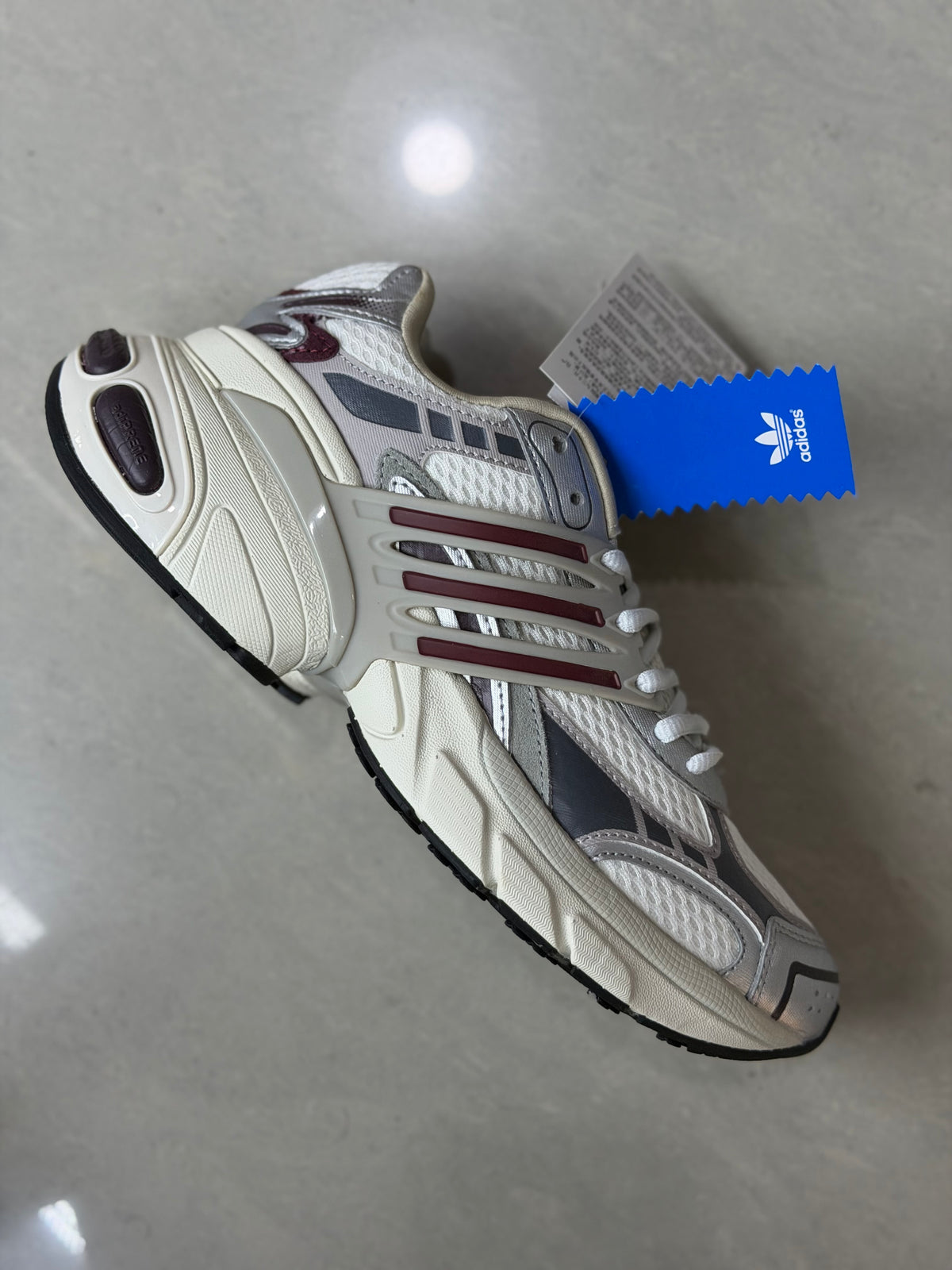 Adidas adistar XLG gris caballero