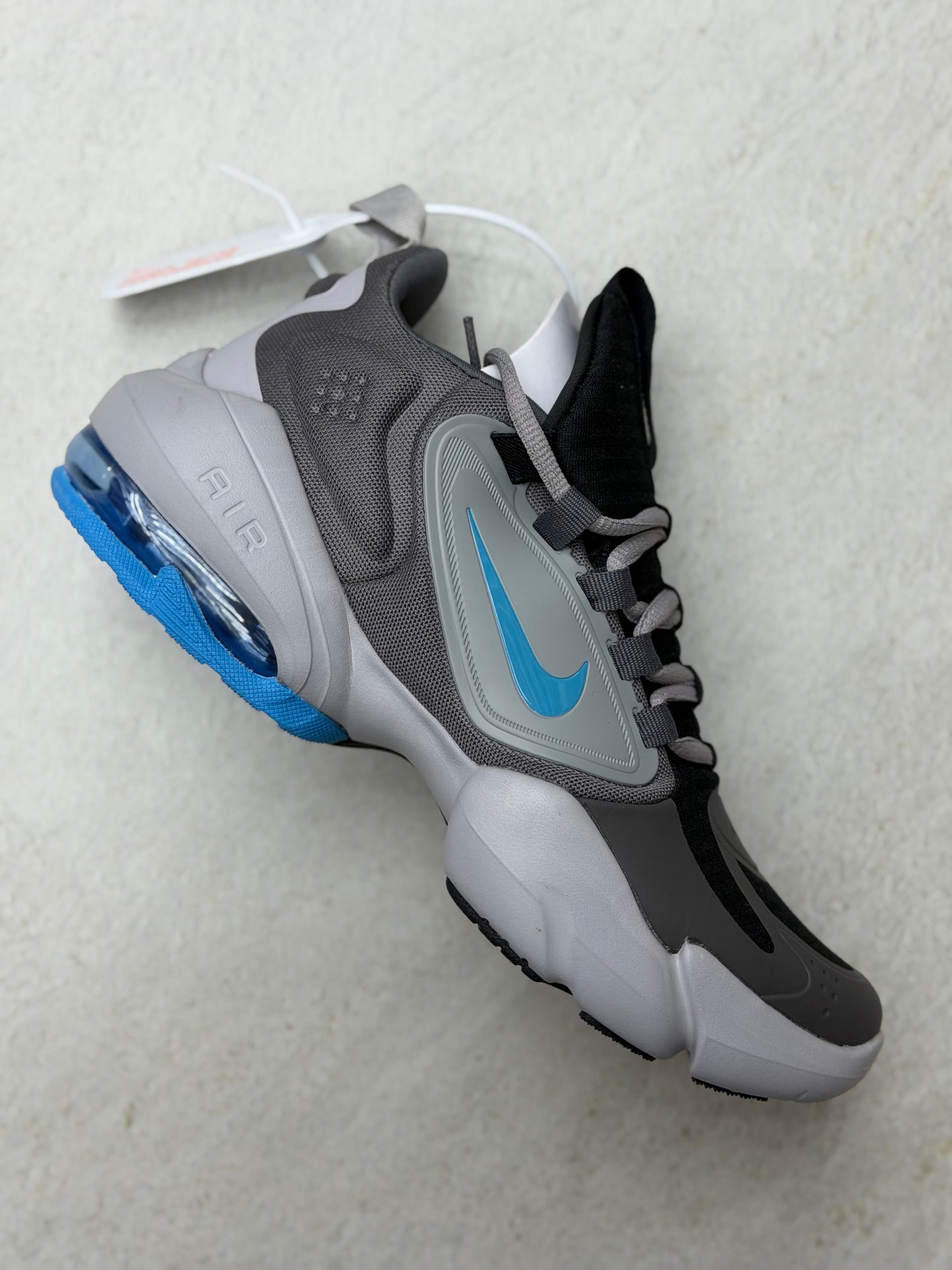 Nike alpha caballero