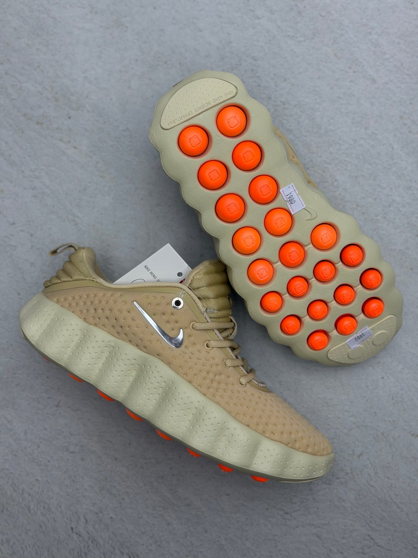 Nike Mind 002 caballero