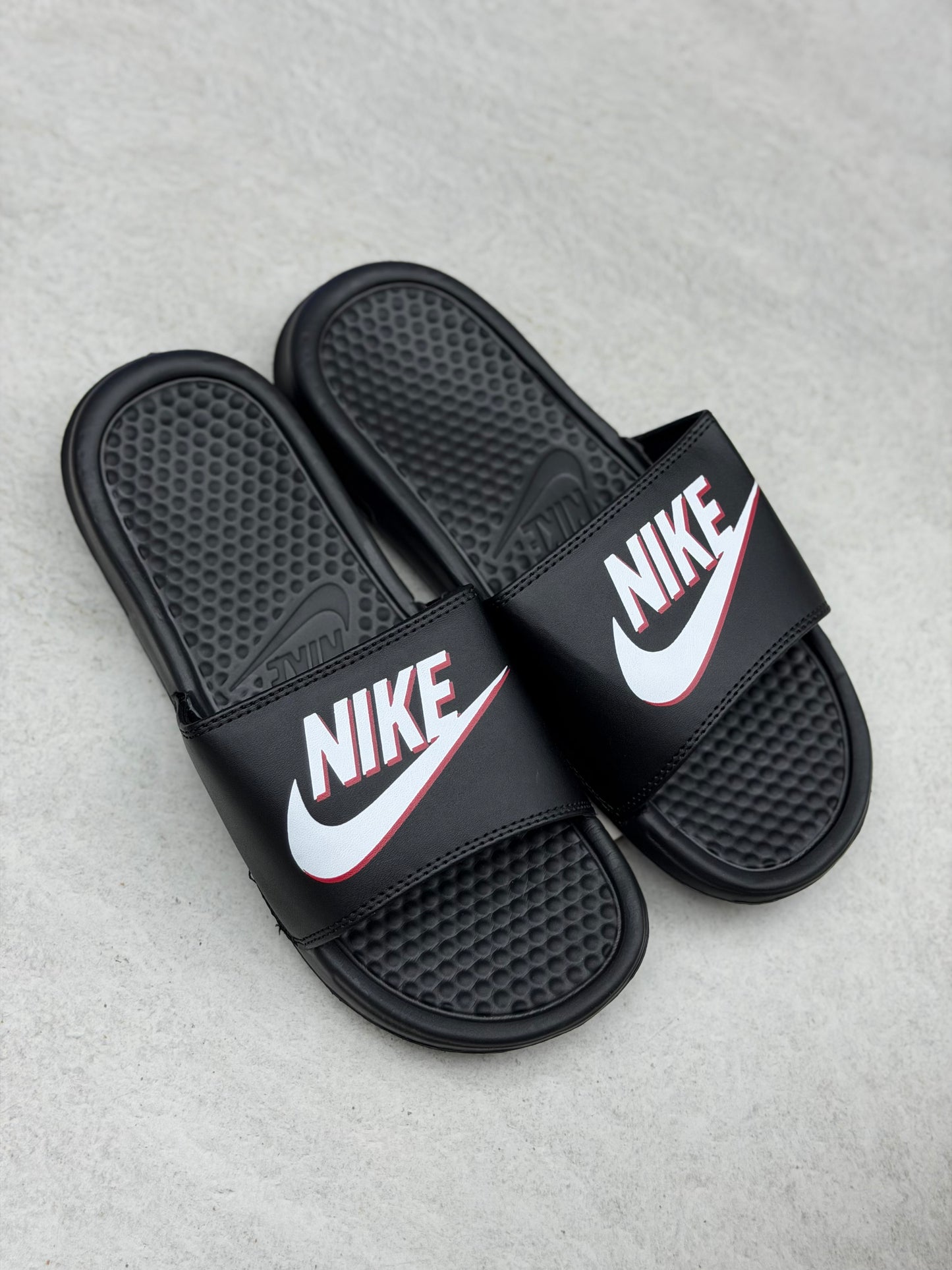 Chola Nike caballero
