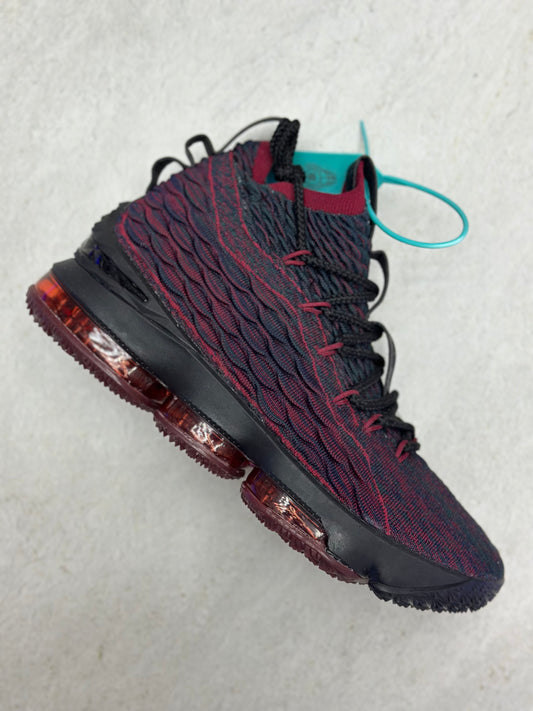 Lebron 15 caballero