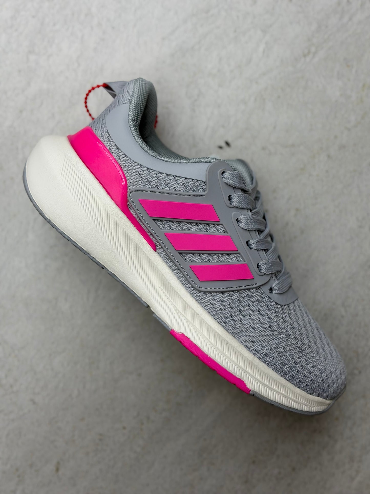 Adidas dama