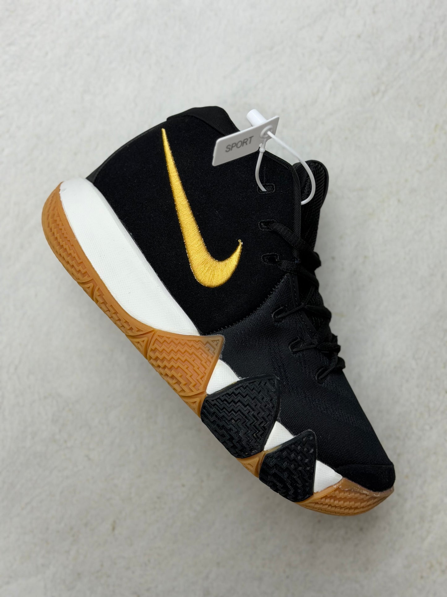Kirie irving 4 caballero