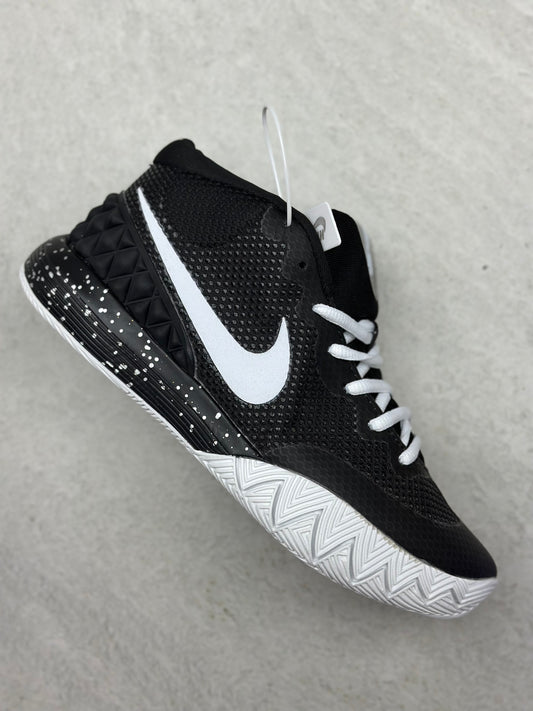 Kyrie Irving 1 caballero