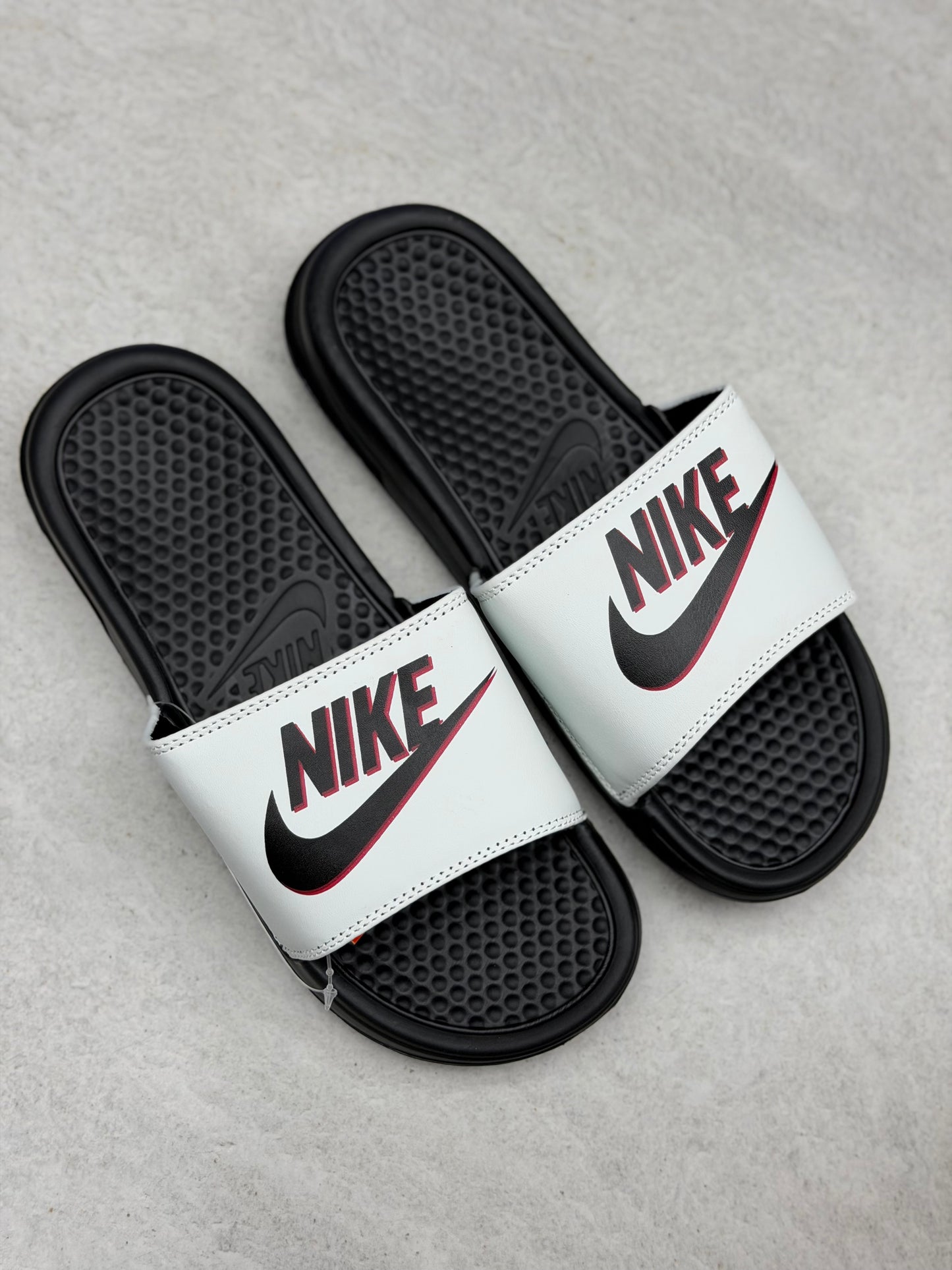 Chola Nike caballero
