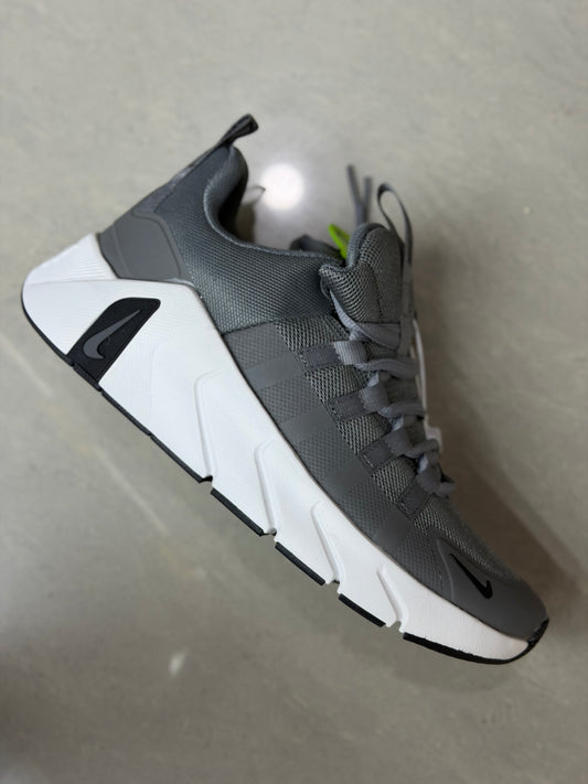Nike metcon 7 gris blanco caballero