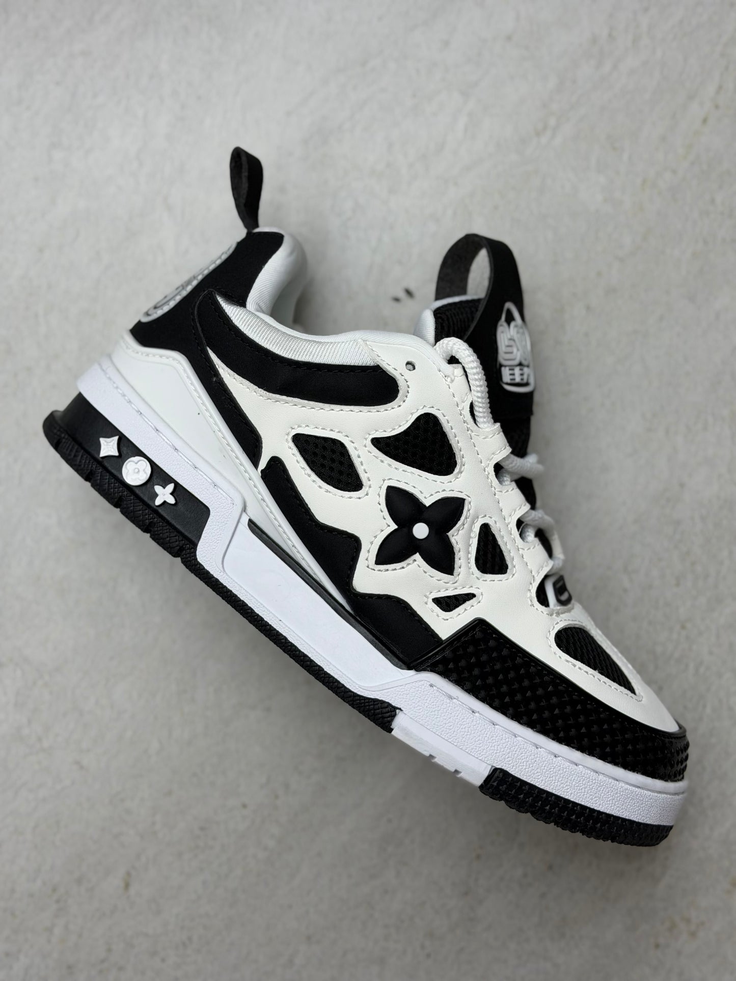 LV trainer caballero