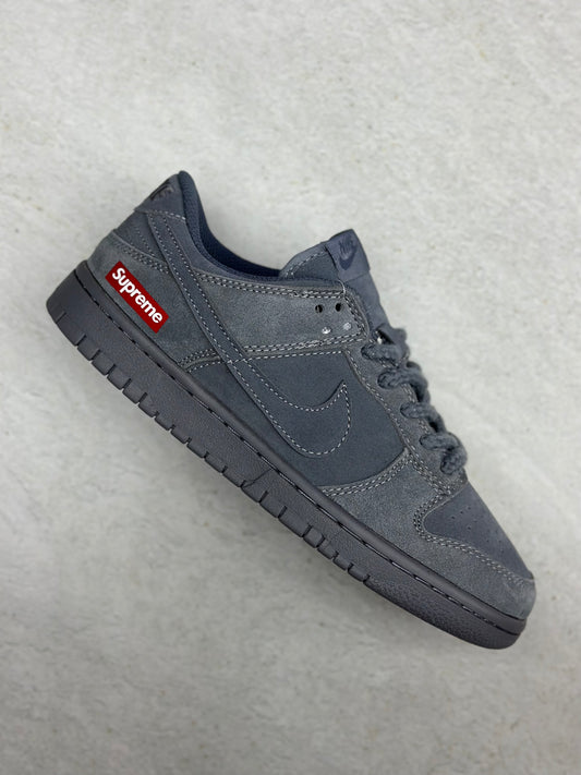 SB Dunk supreme caballero