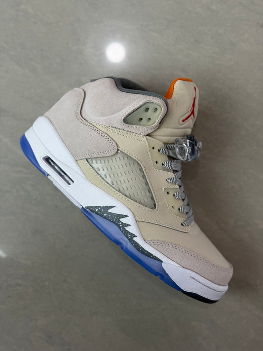 Jordan Retro 5 beige gris caballero