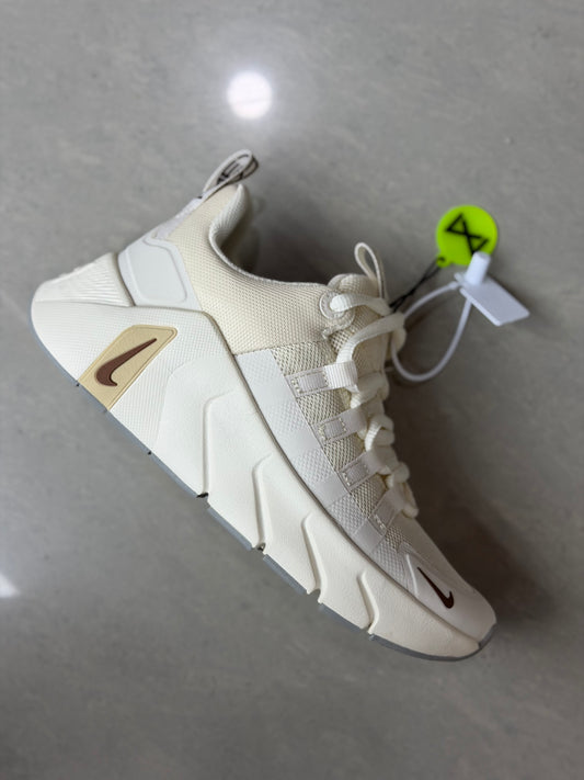 Nike metcon 7 beige dama/caballero