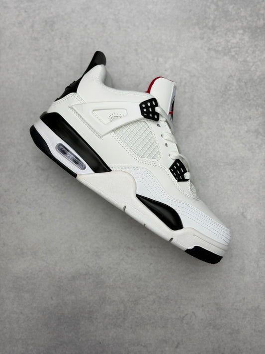 Retro 4 blanco negro caballero
