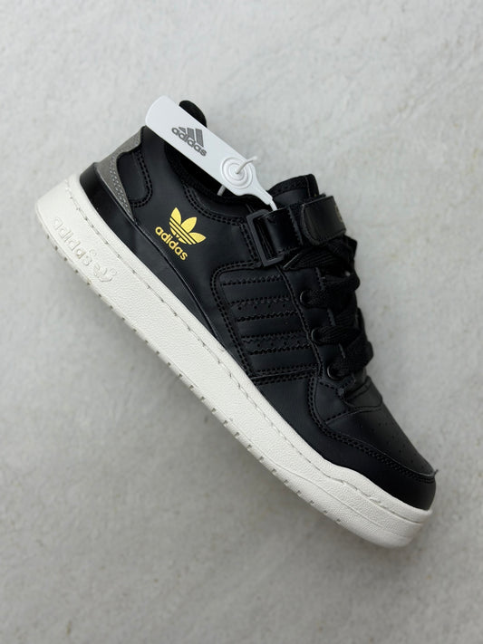 Adidas dama