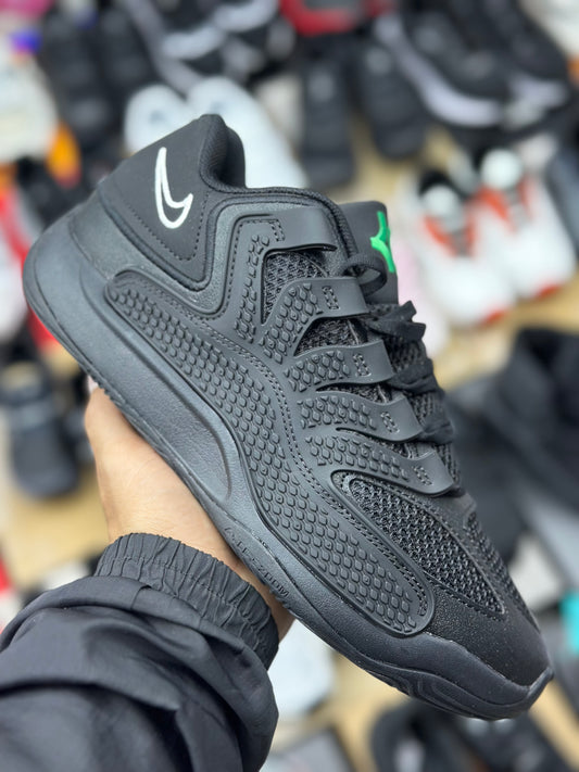 Kevin Durán 18 Caballero