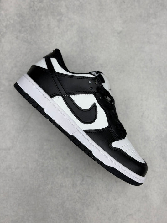 SB Dunk panda negro blanco dama