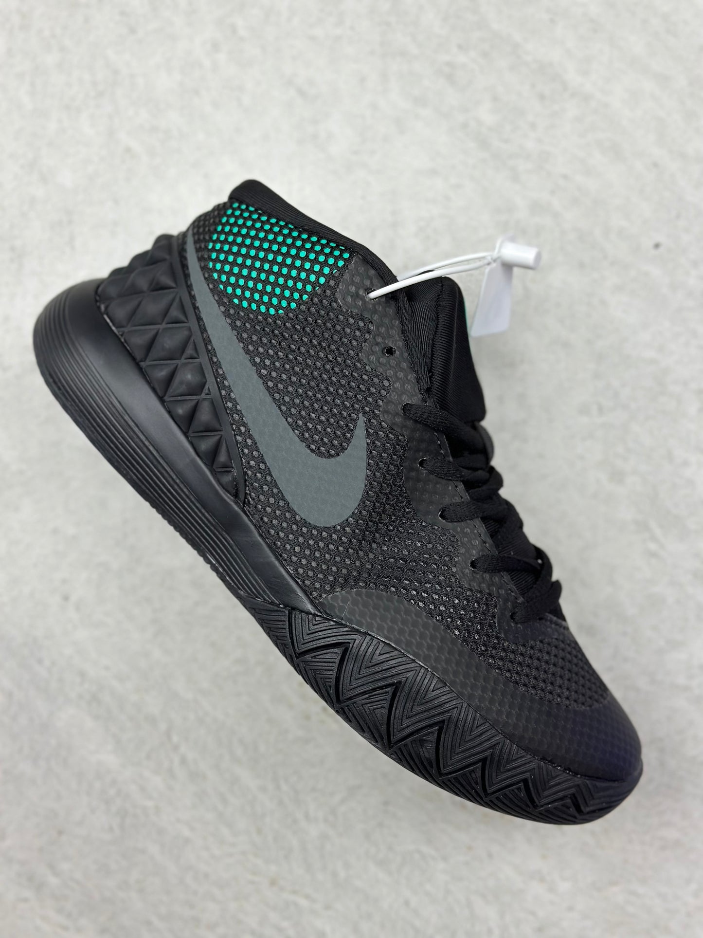 Kyrie Irving 1 caballero