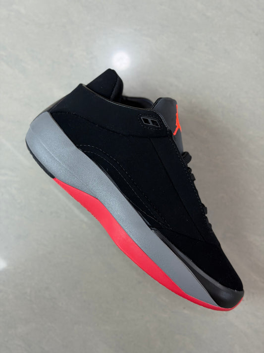 Jordan 40 negro gris rojo caballero