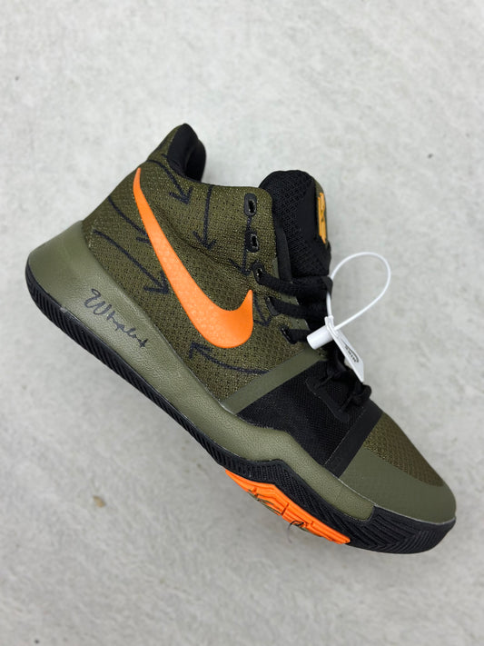 Kyrie Irving 3 caballero