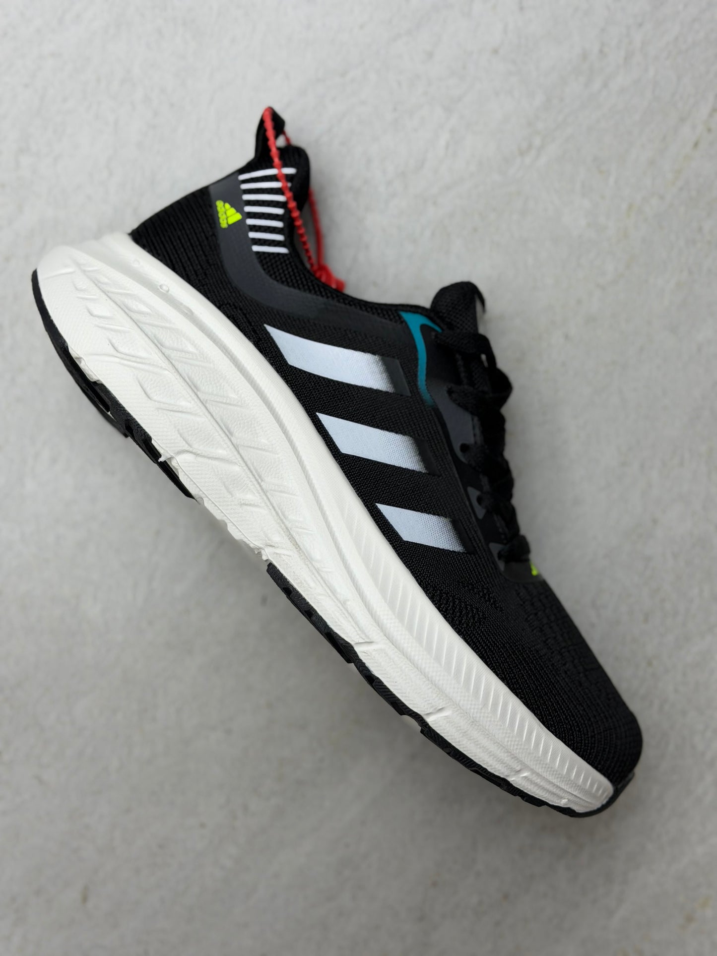 Adidas caballero