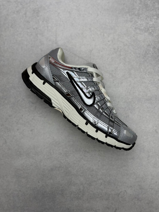 Nike P6000 plateado dama