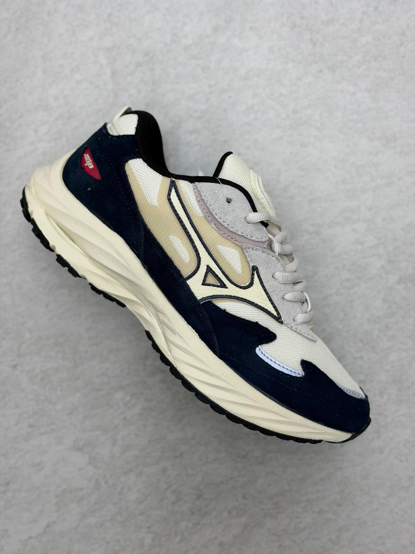Mizuno caballero