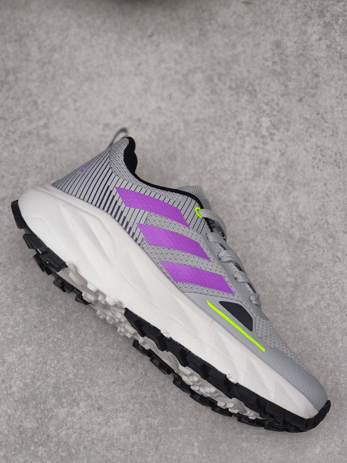 Adidas dama promoción