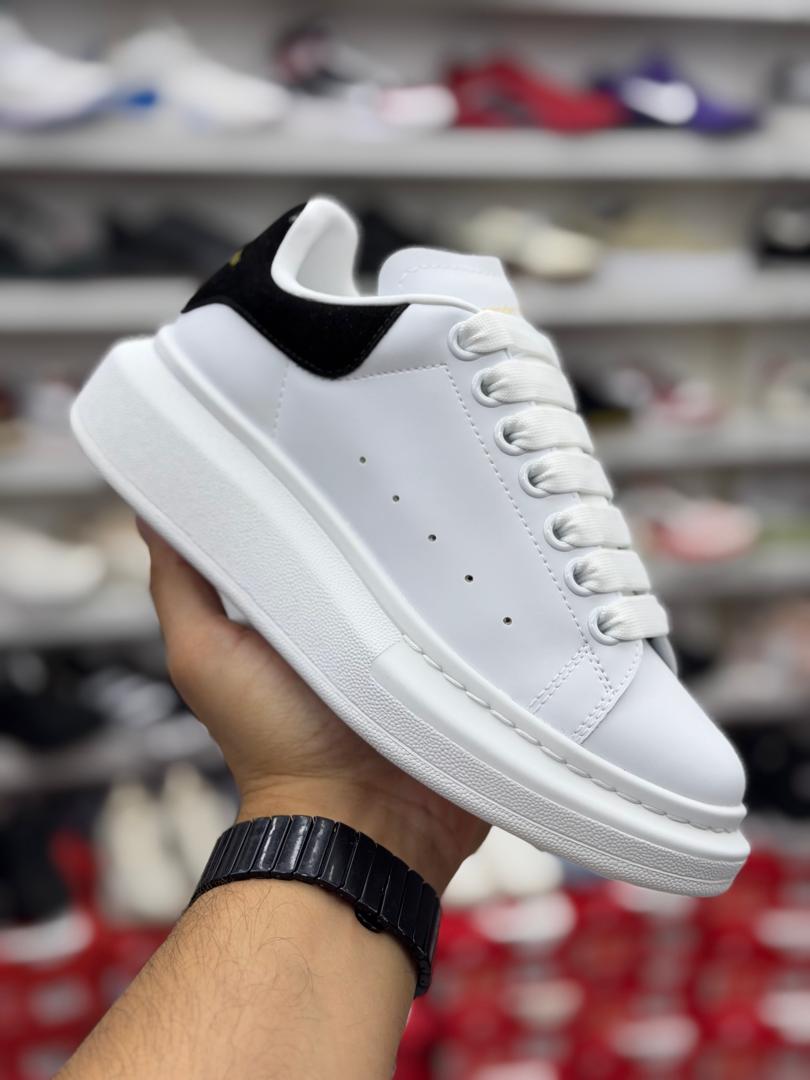 Alexander McQueen Dama