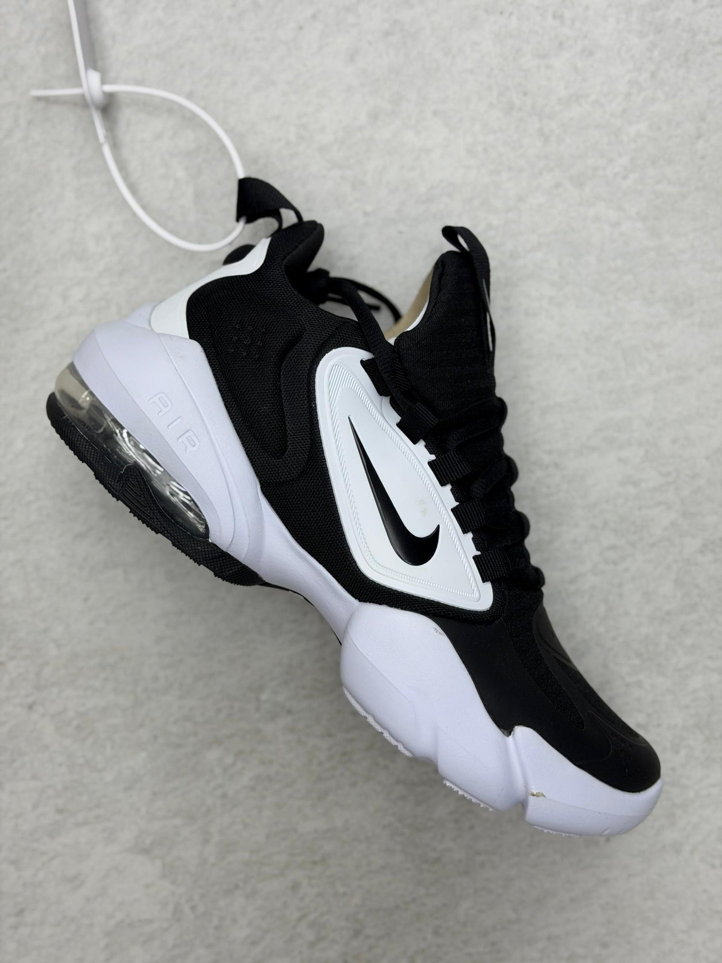 Nike alpha caballero